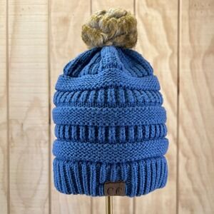 CC Exclusives Chunky Knit Beanie Pom Pom Blue Acrylic Winter Warm Hat supr clean